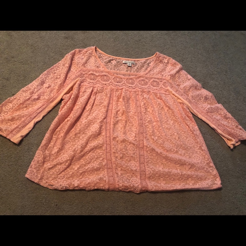 Pink lace 3/4 sleeve top size large